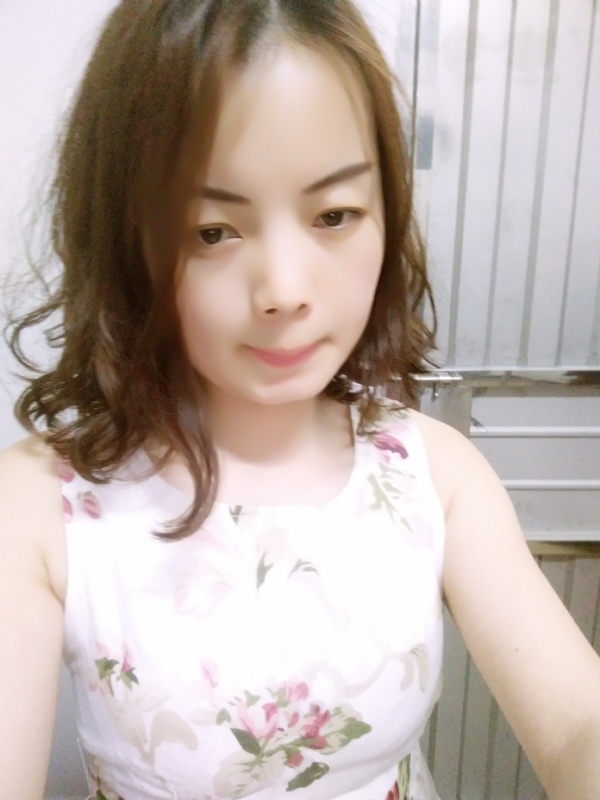 蓝色的鱼的第一张照片--菏泽相亲服务中心