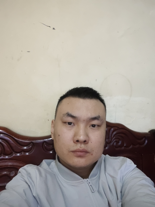 百里登风的第一张照片--菏泽相亲服务中心