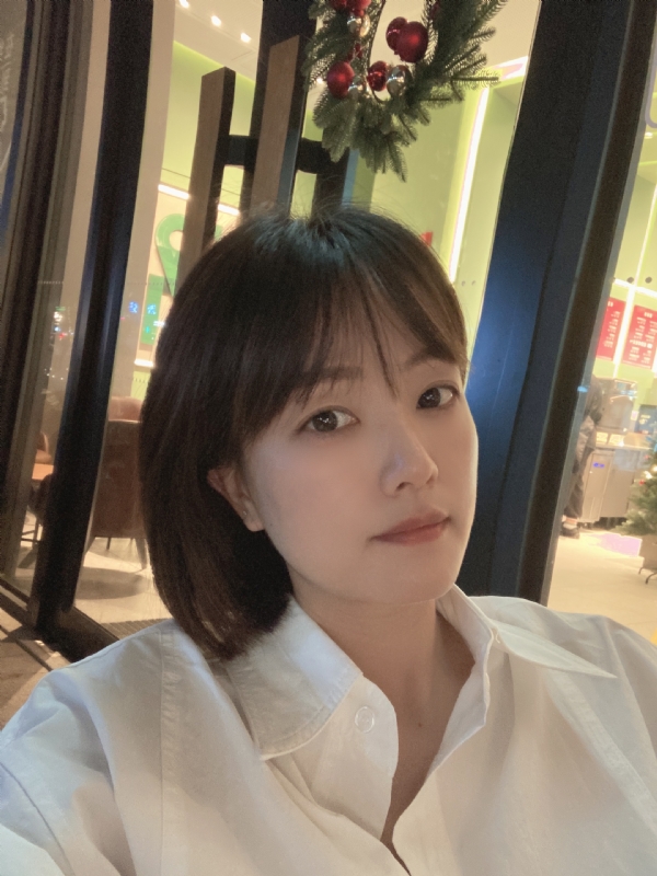 笑笑girl的第一张照片--菏泽相亲服务中心