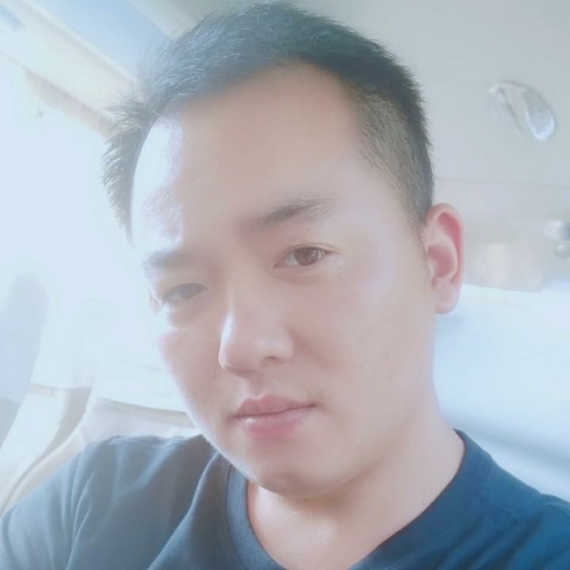 荒漠°的第一张照片--菏泽相亲服务中心