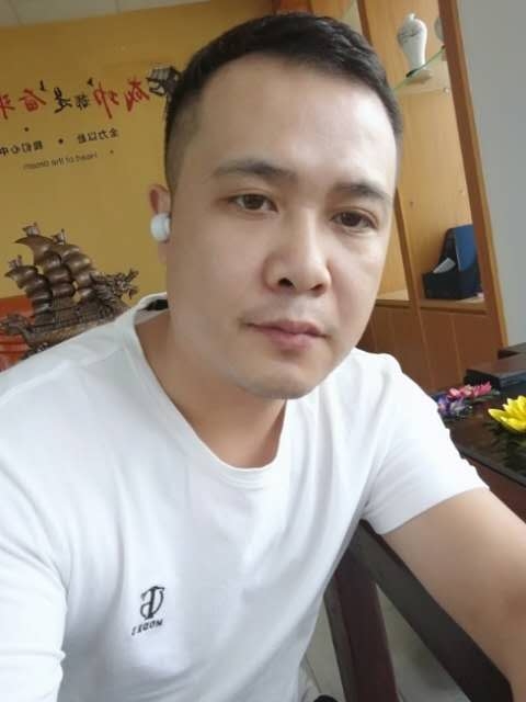礼哥的第二张照片--菏泽相亲服务中心
