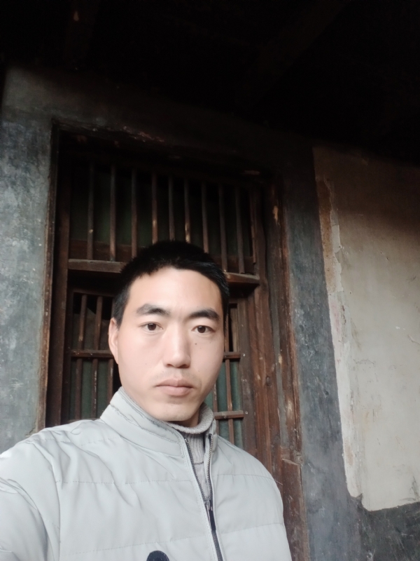 嫁与娶的第一张照片--菏泽相亲服务中心