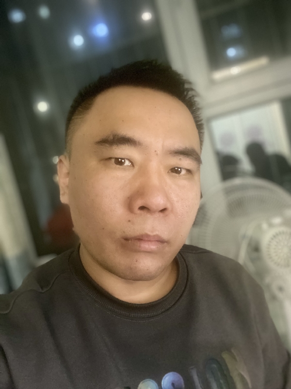 云的第四张照片--菏泽相亲服务中心