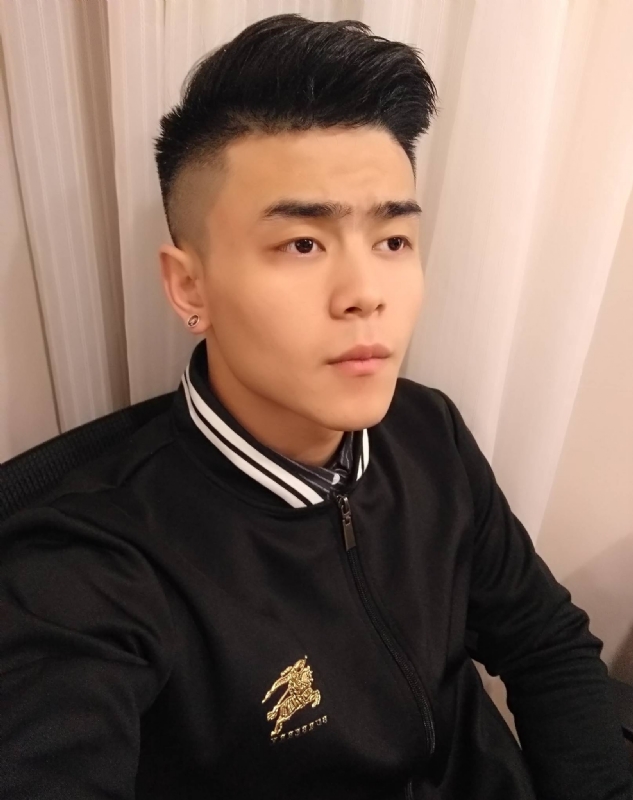 随缘的第一张照片--菏泽相亲服务中心