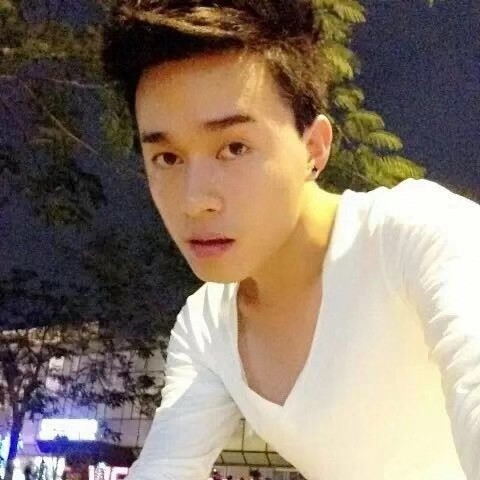 爱与不爱的第一张照片--菏泽相亲服务中心