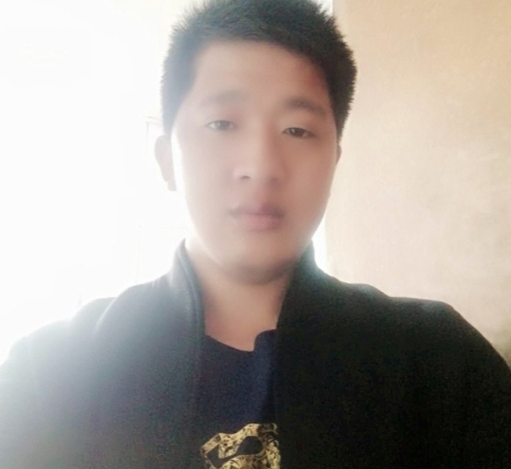 形影不离的第一张照片--菏泽相亲服务中心
