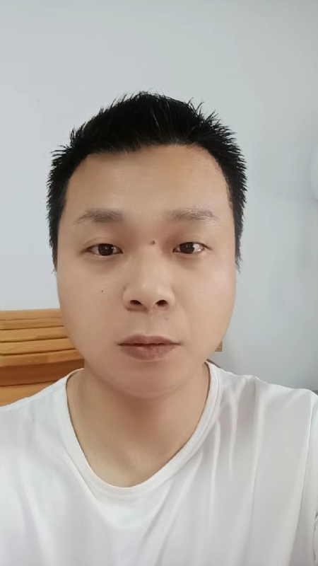 阳光的第一张照片--菏泽相亲服务中心