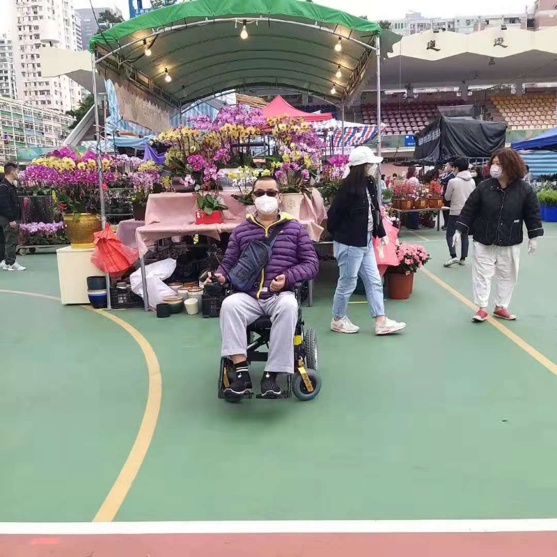 蝦哥的第一张照片--菏泽相亲服务中心