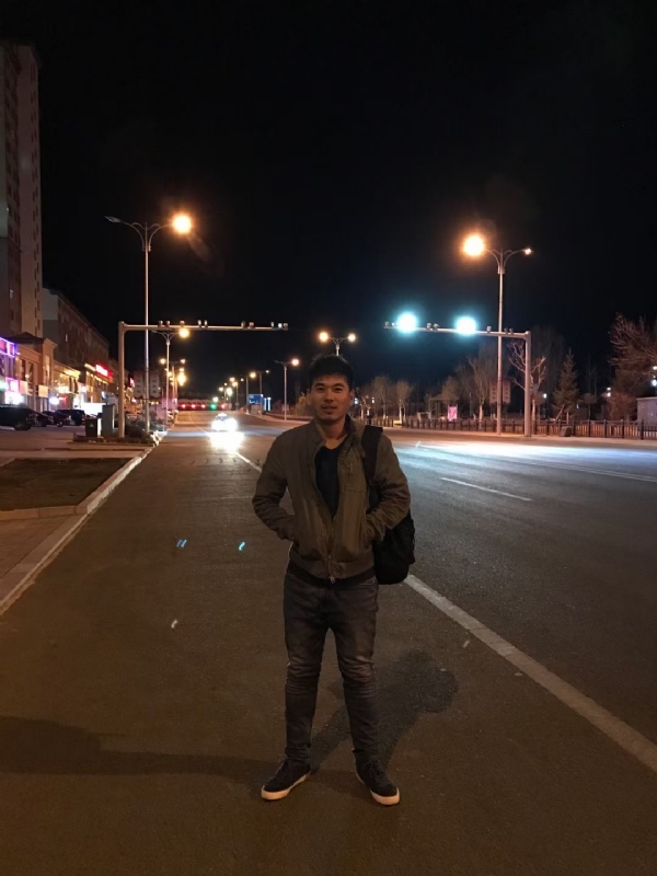 暗里着迷的第一张照片--菏泽相亲服务中心