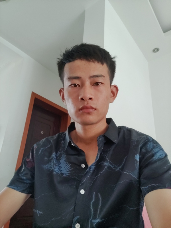 彳亍的第一张照片--菏泽相亲服务中心