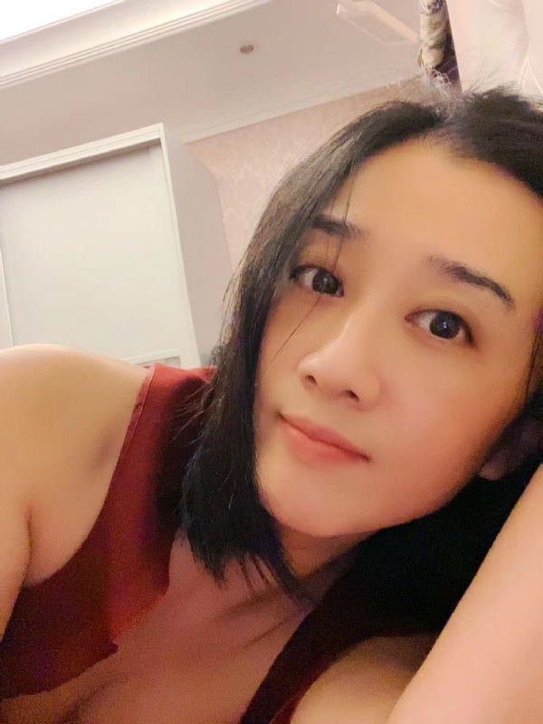 HongYu的第一张照片--菏泽相亲服务中心