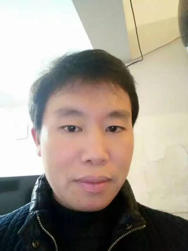 擎天柱的第三张照片--菏泽相亲服务中心