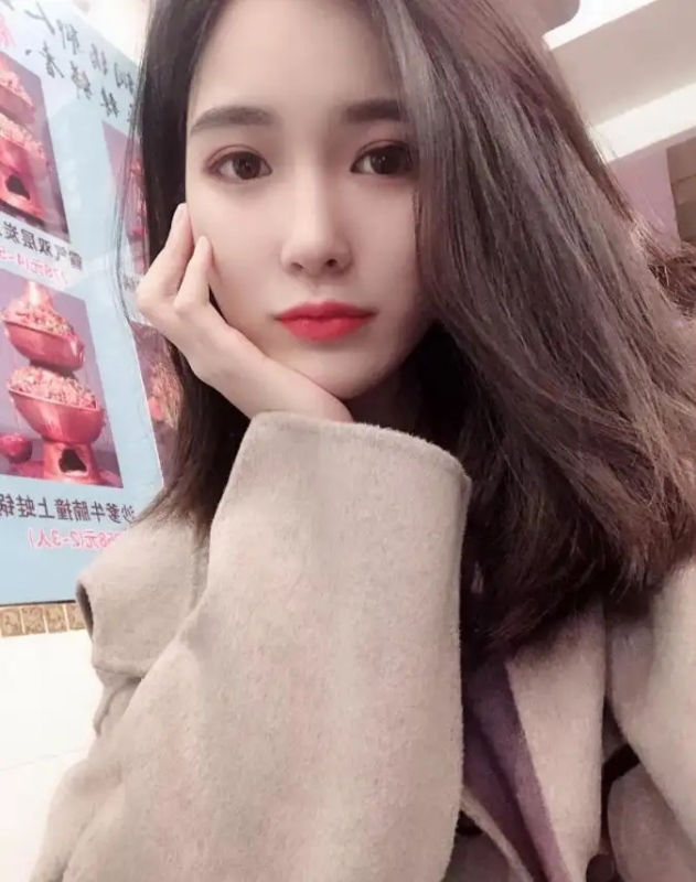 谢玲的第一张照片--菏泽相亲服务中心