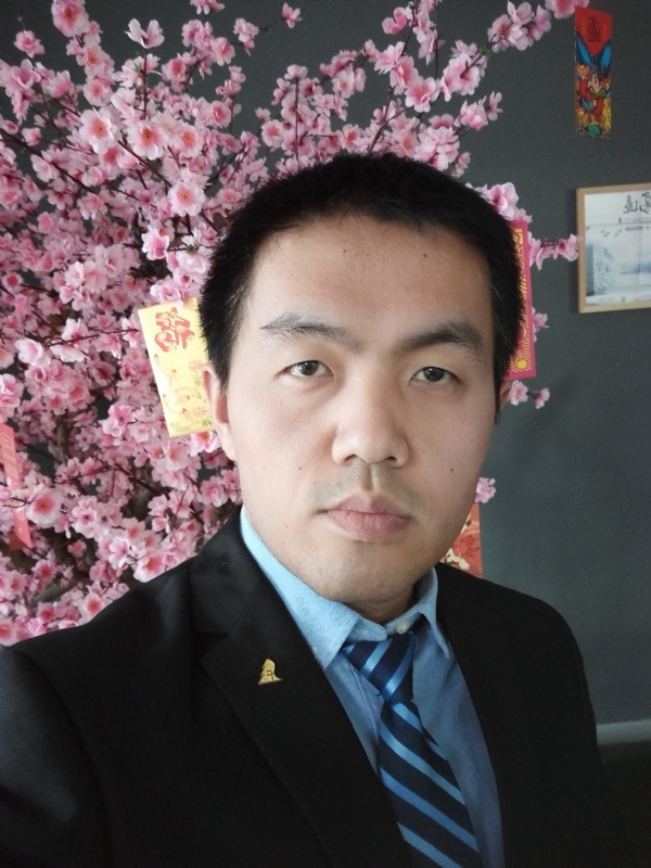 我就是个翻译的第一张照片--菏泽相亲服务中心