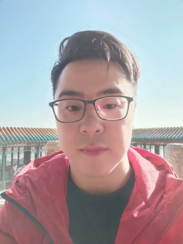 不爱吃竹子的小熊的第一张照片--菏泽相亲服务中心