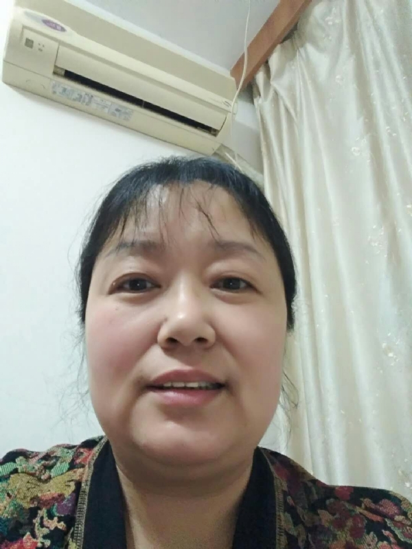 雨中漫步的第一张照片--菏泽相亲服务中心