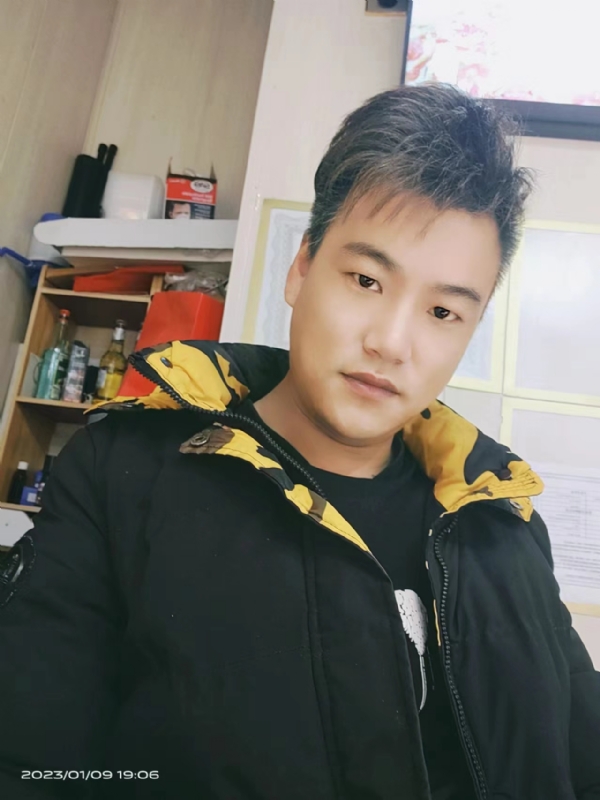 孤酒枕愁眼眠的第二张照片--菏泽相亲服务中心