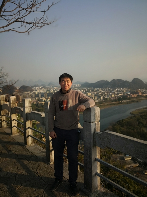 漓江之上的第三张照片--菏泽相亲服务中心