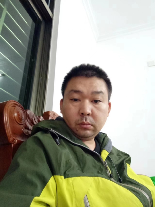 阿汤的第一张照片--菏泽相亲服务中心