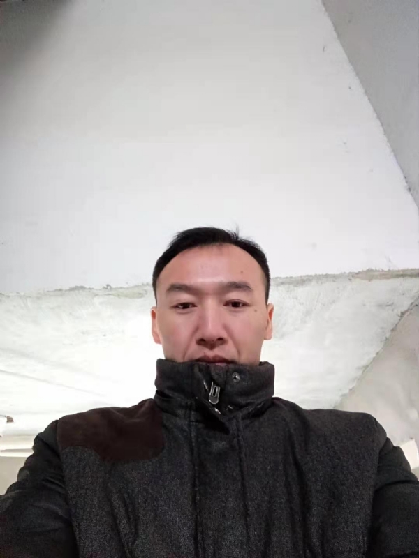 孤狼的第一张照片--菏泽相亲服务中心