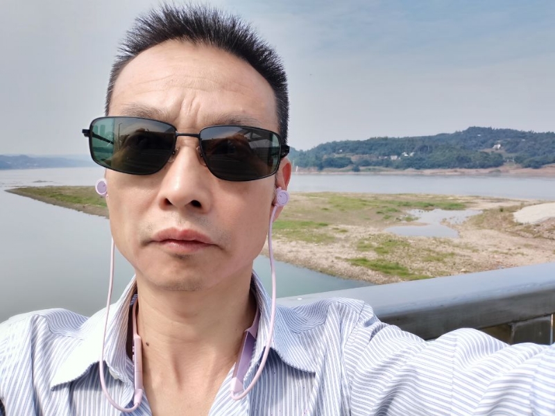 猪哥哥的第一张照片--菏泽相亲服务中心