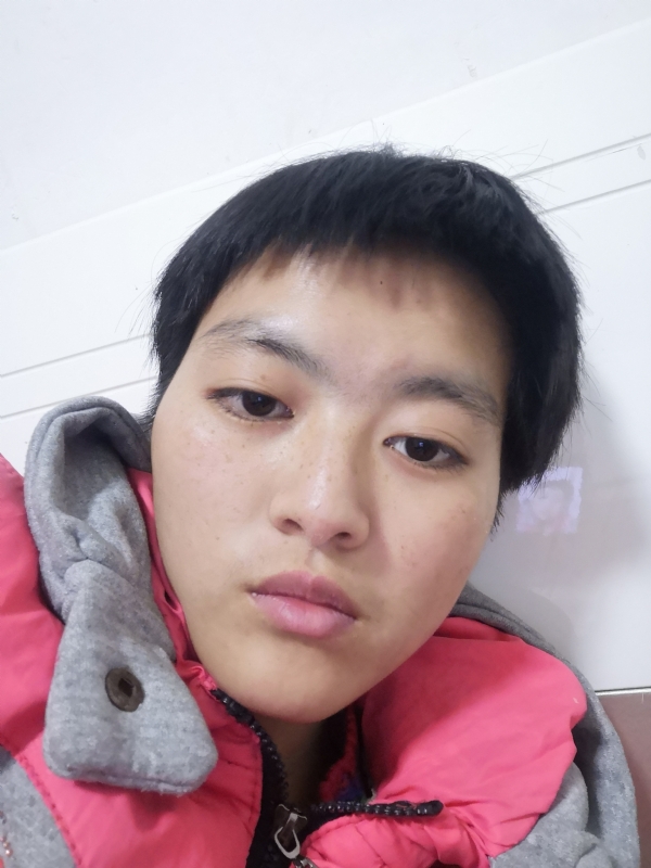 王秋艳的第一张照片--菏泽相亲服务中心