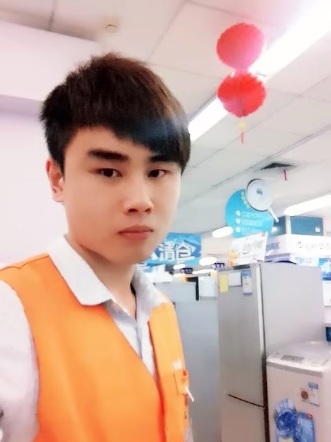 罗自强的第一张照片--菏泽相亲服务中心