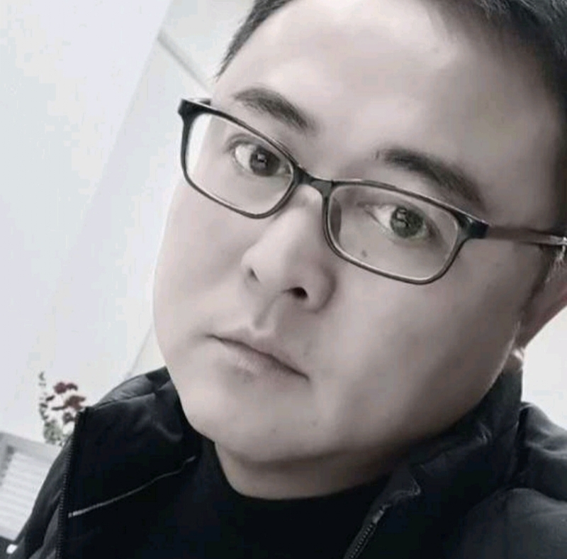 小石头的第一张照片--菏泽相亲服务中心