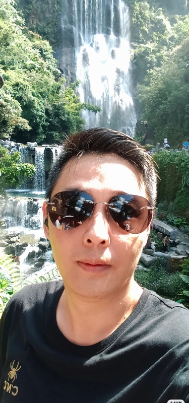 小小帅哥的第一张照片--菏泽相亲服务中心