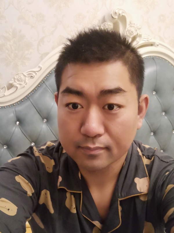 曾经的第一张照片--菏泽相亲服务中心