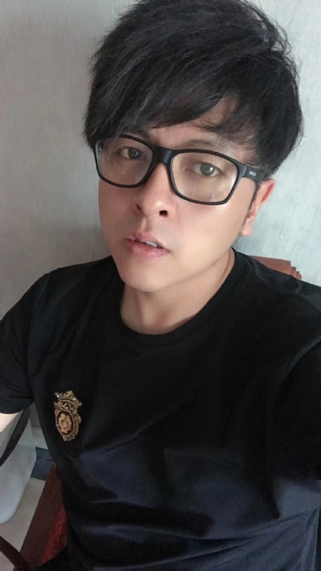 爱你永远不容易的第一张照片--菏泽相亲服务中心