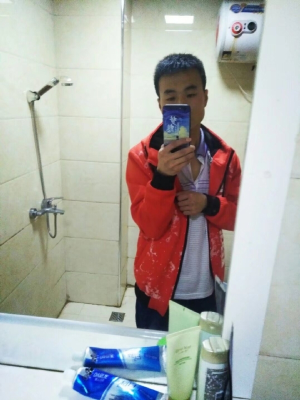 海之子的第一张照片--菏泽相亲服务中心