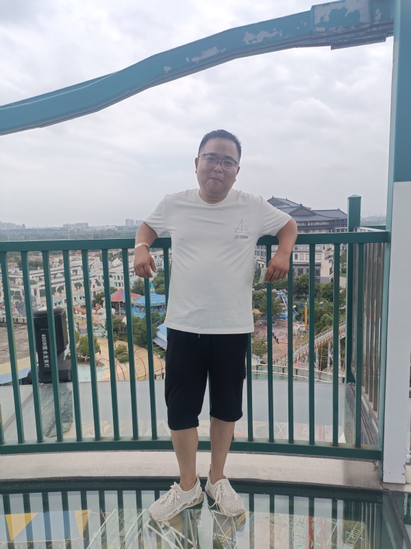 飞哥的第一张照片--菏泽相亲服务中心
