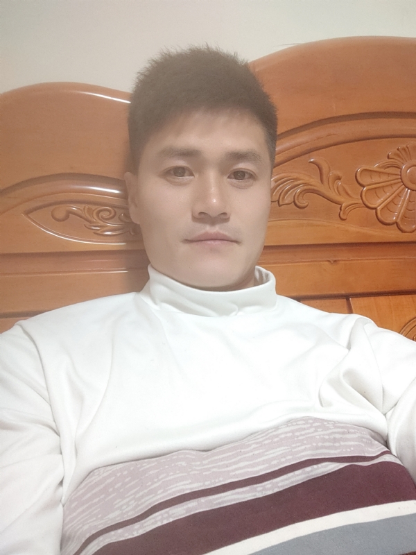 网球罗的第四张照片--菏泽相亲服务中心