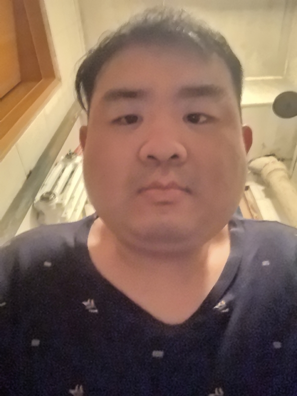 哈哈的第三张照片--菏泽相亲服务中心