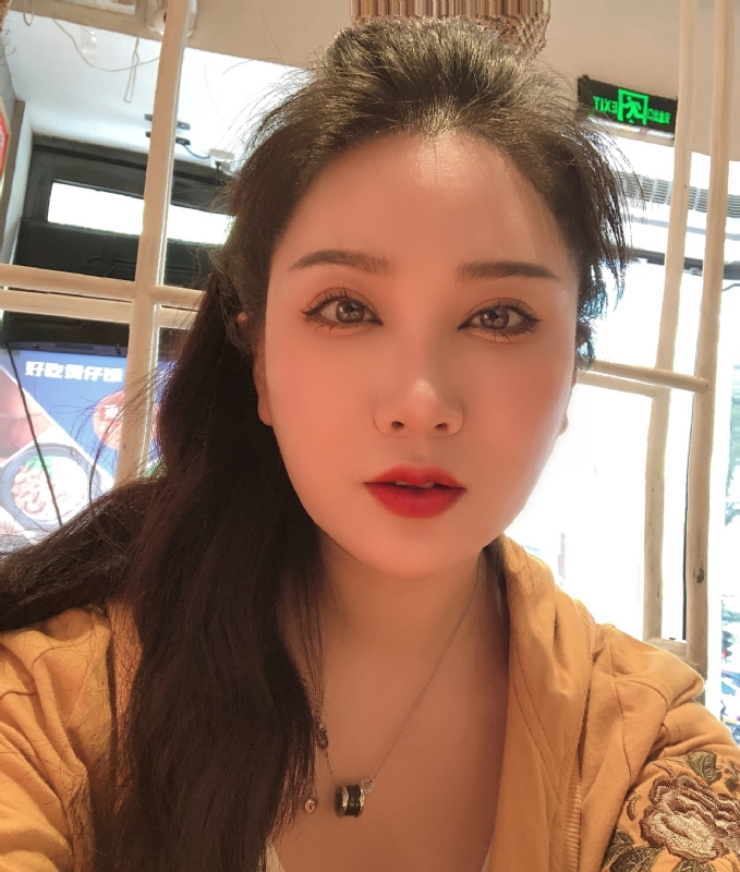 琳达的第二张照片--菏泽相亲服务中心