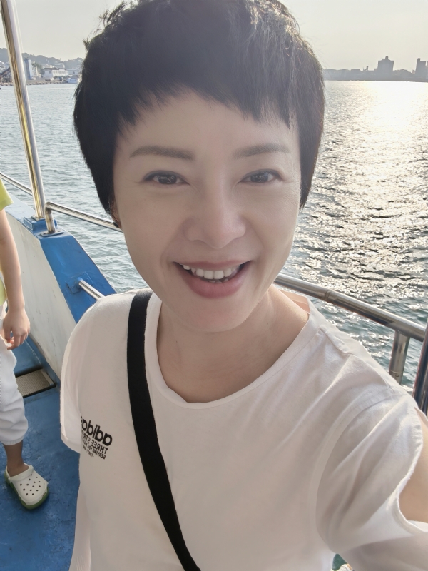 Tina的第一张照片--菏泽相亲服务中心