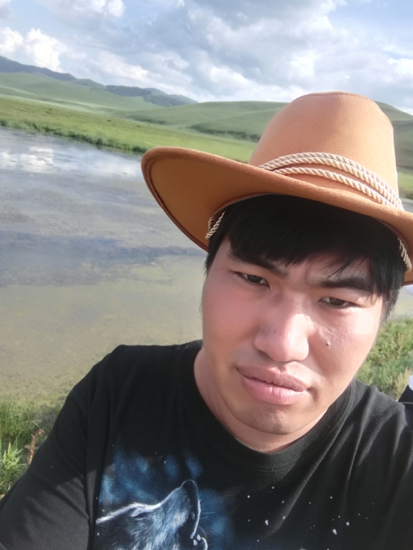 LOVE的誓言的第一张照片--菏泽相亲服务中心