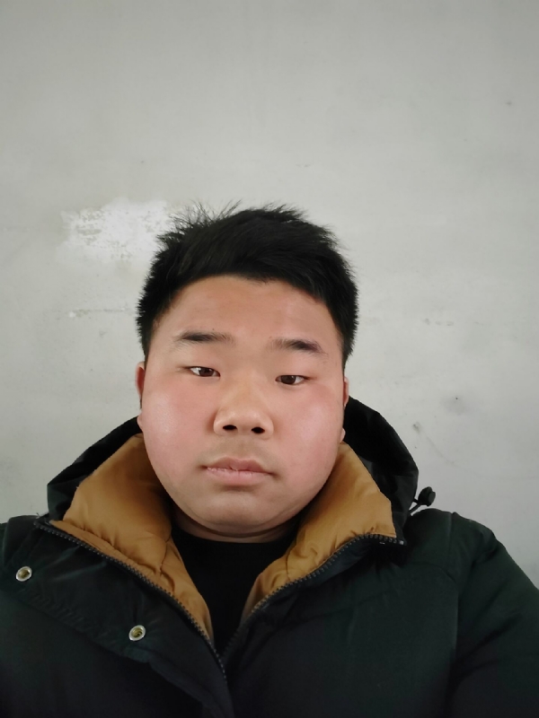 精神饱满的第五张照片--菏泽相亲服务中心