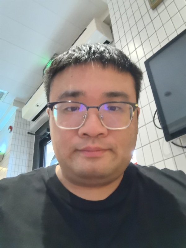 君临天下的第三张照片--菏泽相亲服务中心