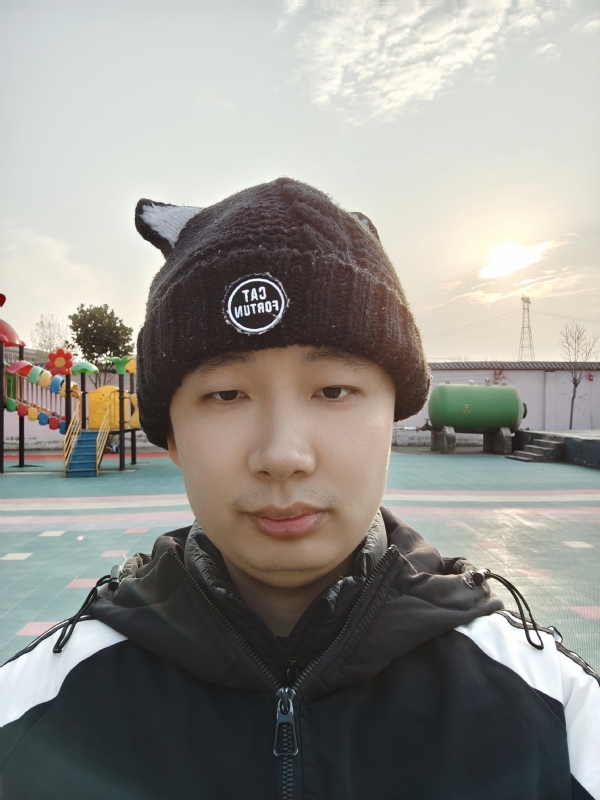 王连杰的第一张照片--菏泽相亲服务中心