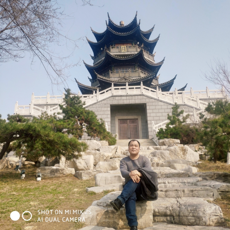 离群的羊的第一张照片--菏泽相亲服务中心