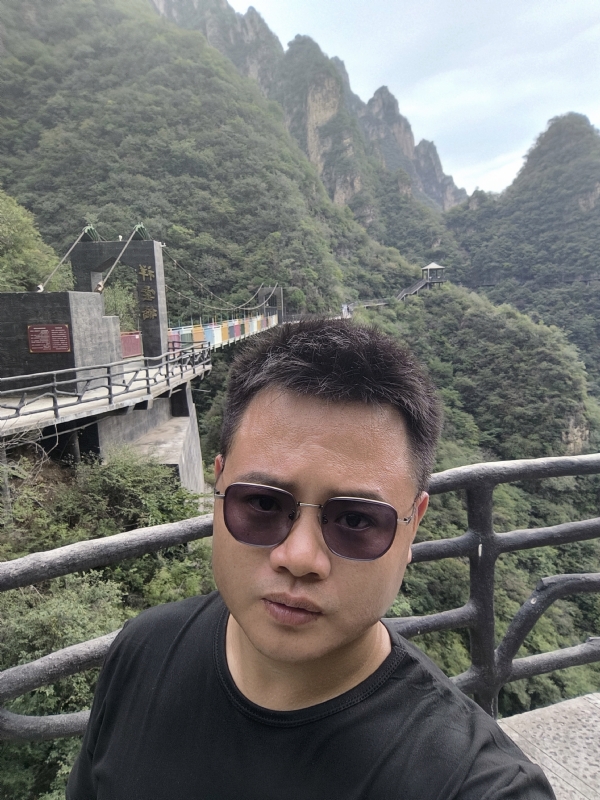 大海的第一张照片--菏泽相亲服务中心