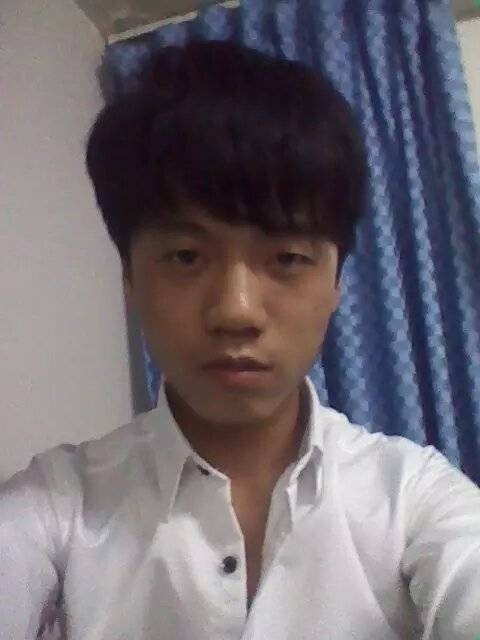 凌轩的第一张照片--菏泽相亲服务中心