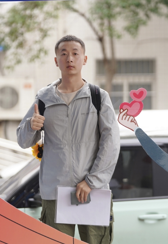 当下的第一张照片--菏泽相亲服务中心