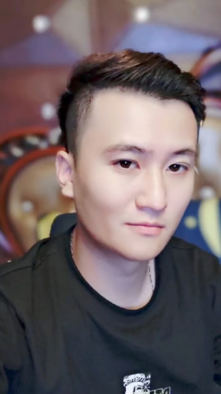 ToTheMoon的第一张照片--菏泽相亲服务中心