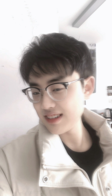 梁21的第一张照片--菏泽相亲服务中心