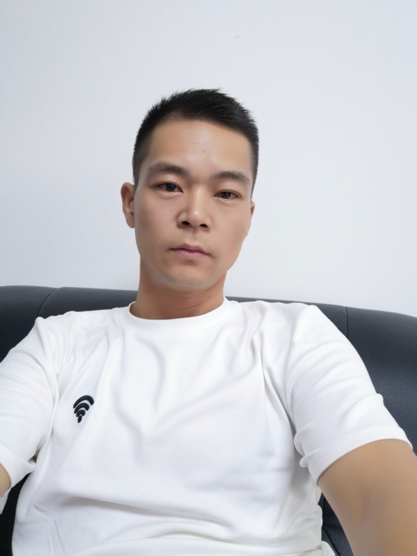 东东的第二张照片--菏泽相亲服务中心