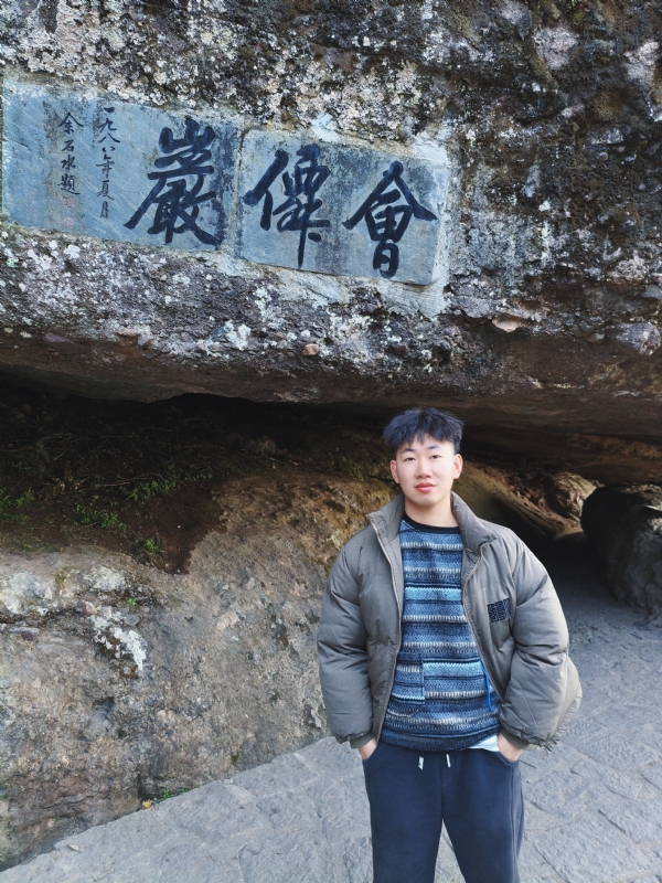 帅邓拖网速的第二张照片--菏泽相亲服务中心