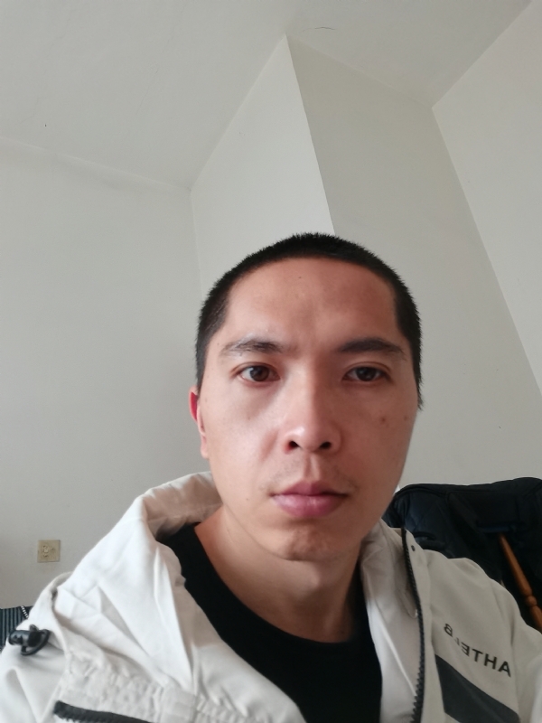 至诚的第一张照片--菏泽相亲服务中心